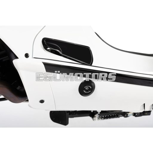 Balck underbody caps kit