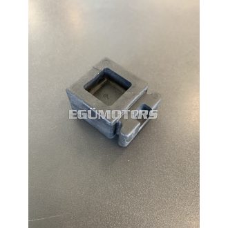 Piaggio sztender gumi ütköző