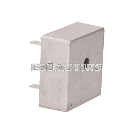 101 Octane feszültségszabályozó Rieju RRX 50, Spike 50-X, MRT (5 tűs)