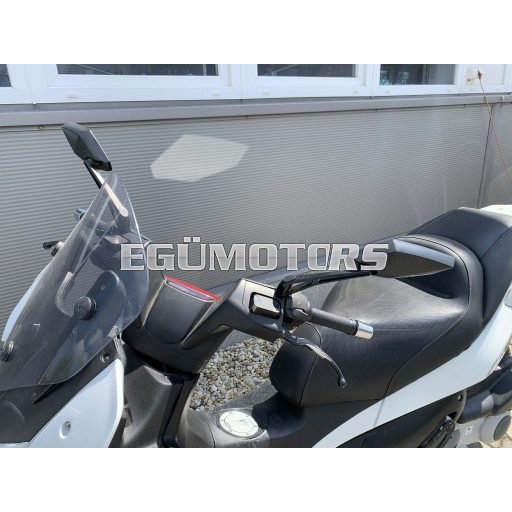 101. Octane visszapillantó tükör készlet, univerzális M8 / M10