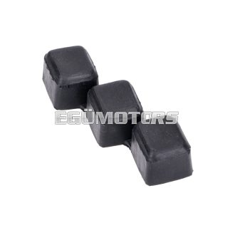  OEM Standard Antivibrációs lengéscsillapító / gumi jobb oldali, léghűtéses hengerfejhez, Honda MTX, MT, MB, Simson MTX