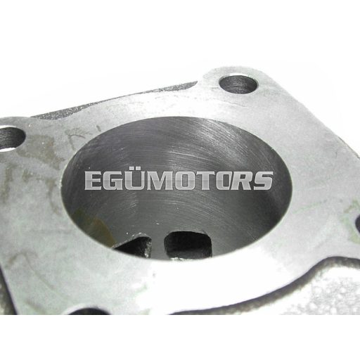 Taiwani hengerszett, 50ccm Minarelli fekvő AC