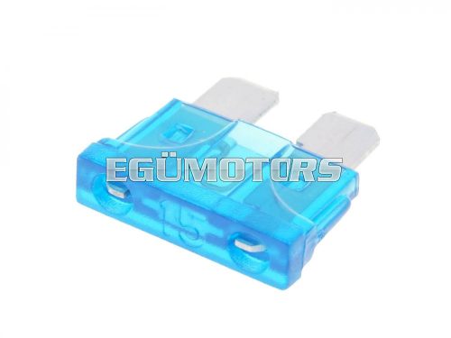 blade fuse flat 19.2mm 15A blue in color