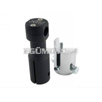 STR8 Kormány stucni, Peugeot, Karbon