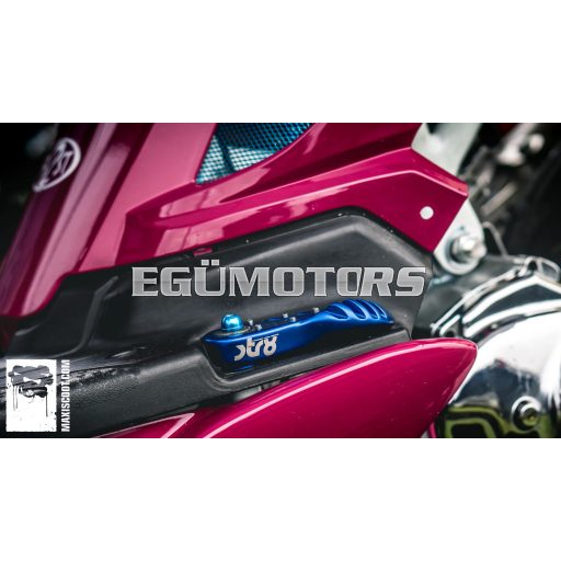 STR8 lábtartó kék, Yamaha BWs (2004-től)