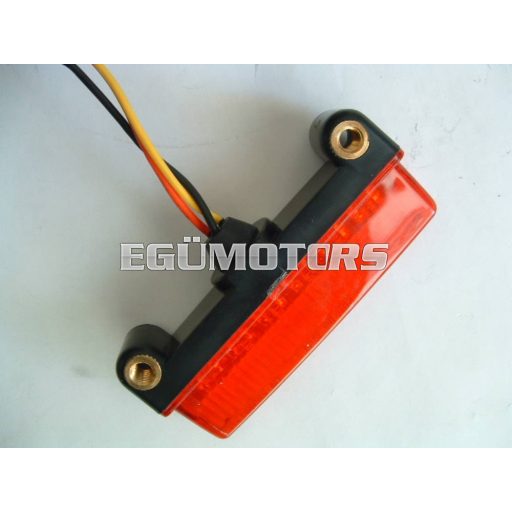 Univerzális hátsó lámpa, STR, Piros