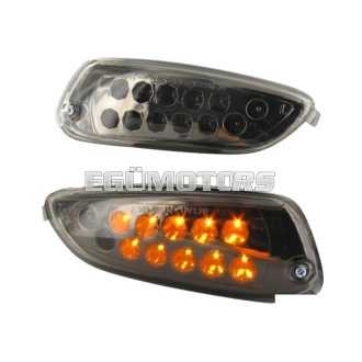 STR8 Fekete hátsó ledes indexpár, SR 2005-től