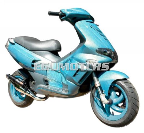 STR8 Idomszett, Fényezett, Többféle, Gilera Runner