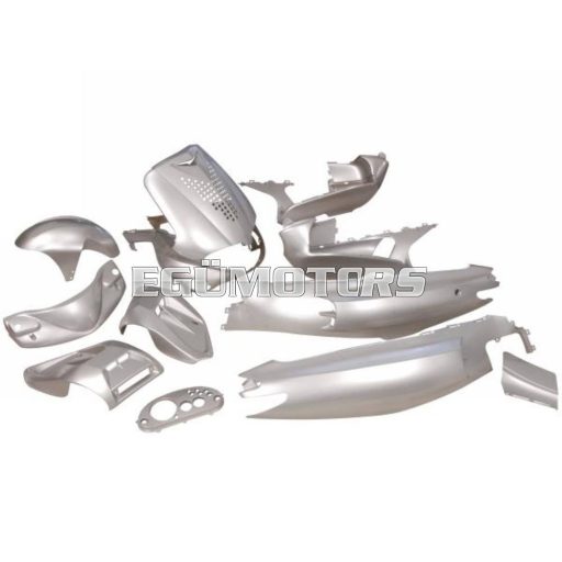 STR8 Idomszett, Fényezett, Többféle, Gilera Runner