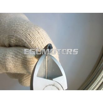 Allegri fémfékcső, műanyag burkolattal